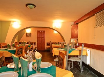 Hotel Queen Nunta Arad